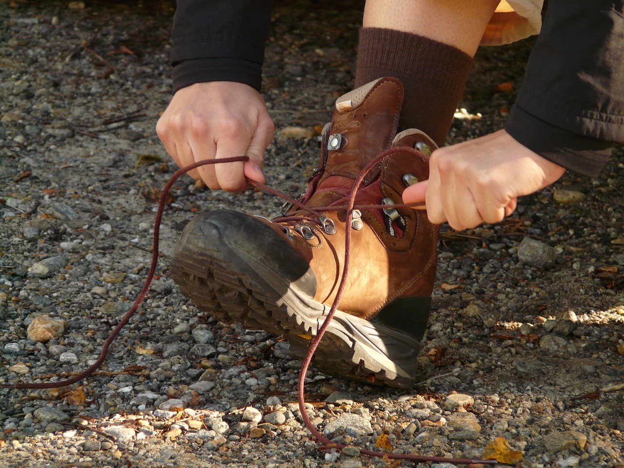 tie shoes, lace up shoes, shoe, sole, shoe sole, laces, tie, node, hiking shoe, shoelaces, tie shoes, tie shoes, tie shoes, tie shoes, tie shoes, shoe, shoe, tie, hiking shoe