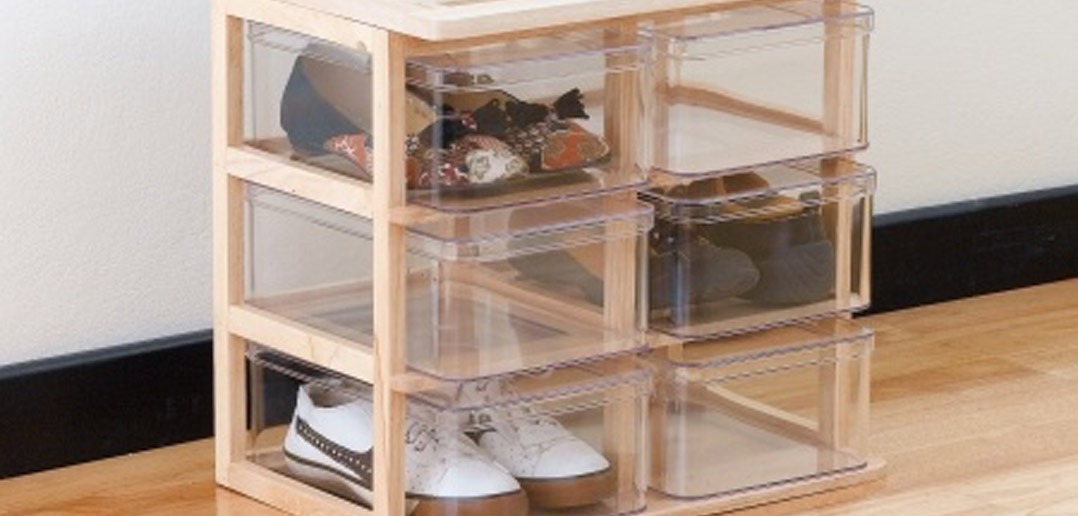 Schuhe in einer Schuhbox aufbewahren